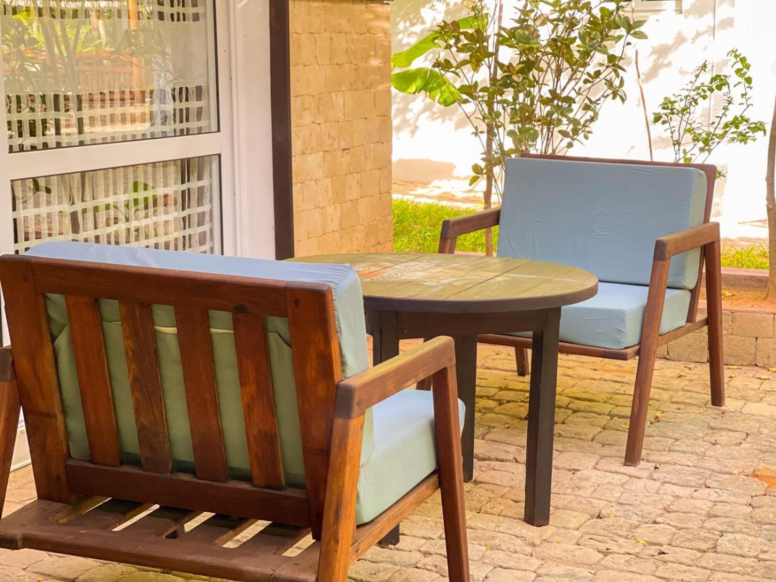 Vovo Telo Lodge Toliara Bagian luar foto
